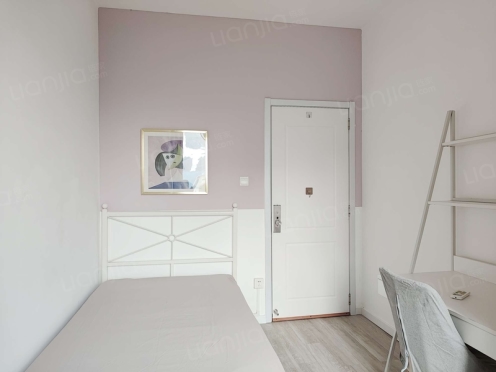 合租·央湖名邸二期 3居室 南卧