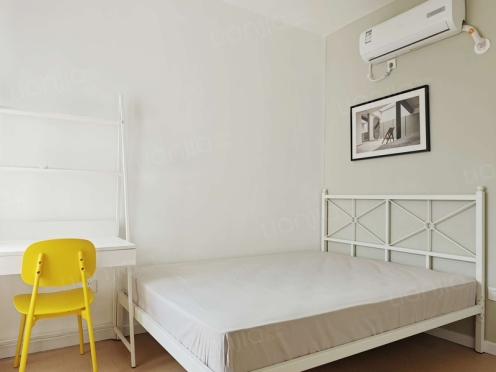 合租·清水路苑 3居室 东卧