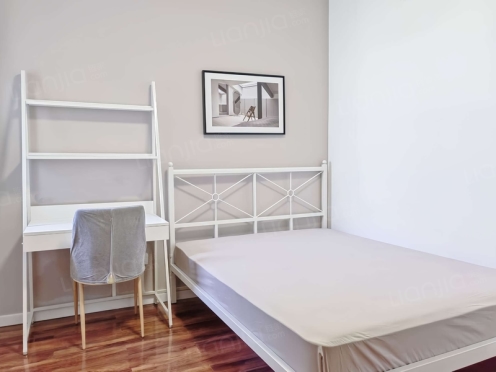 合租·优品道四期曦岸 3居室 北卧