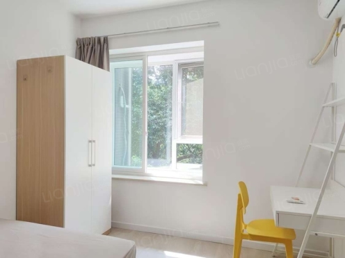 合租·双华麓港 4居室 西卧