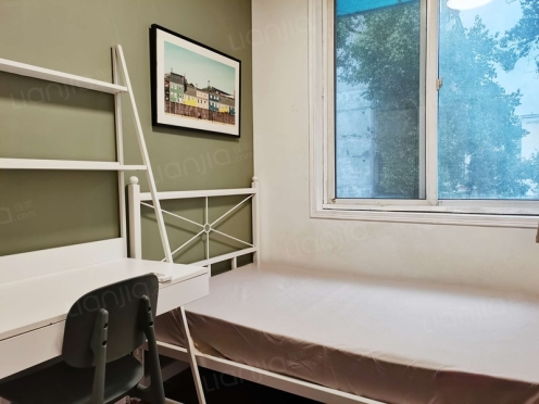 合租·翠堤春晓 4居室 西北卧