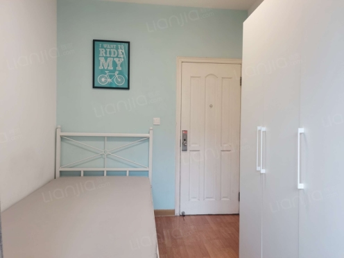 合租·翠堤春晓 4居室 东南卧