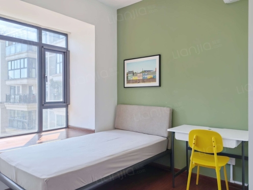 合租·中海龙湾半岛 4居室 东卧