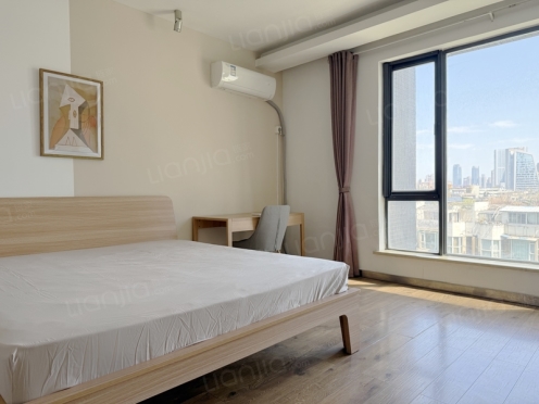 合租·晶蓝半岛二期 4居室 东北卧