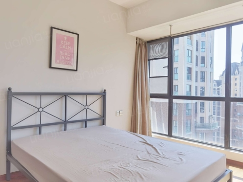 合租·中德英伦世邦K区 4居室 南卧