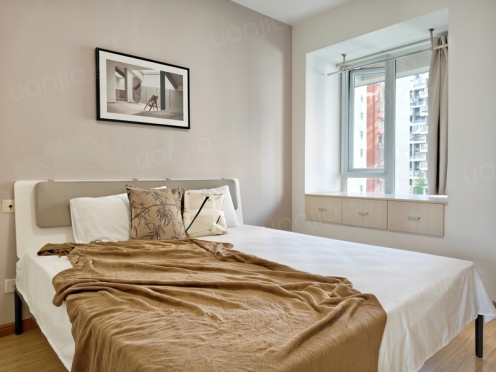 合租·金科一城 4居室 东北卧