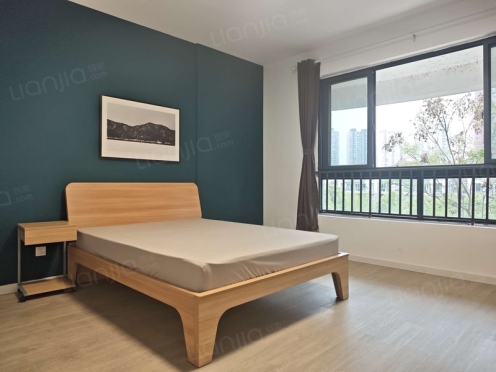 合租·每日汇城 4居室 东北卧