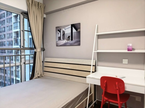 合租·天府滨河湾 4居室 西南卧