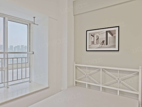 合租·东方锦都 4居室 东南卧