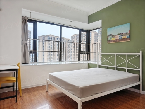 合租·观园国际 5居室 西南卧