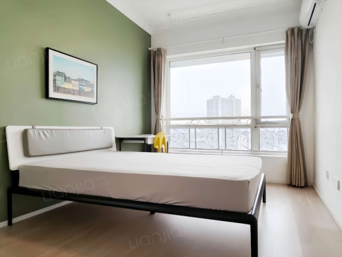 合租·国嘉华庭 4居室 西卧