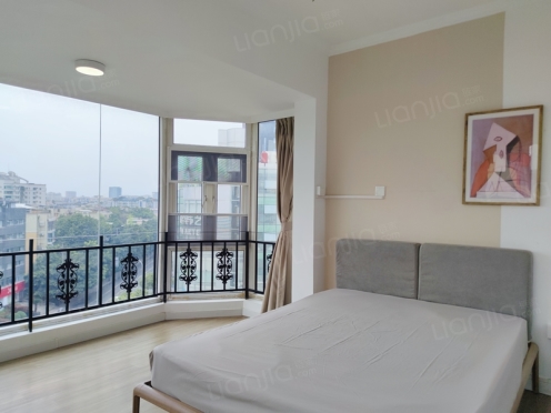 合租·牡丹名邸 4居室 西卧