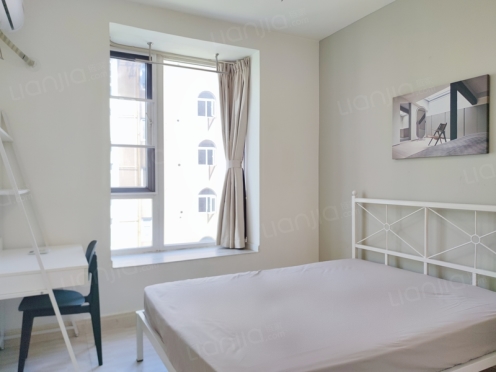 合租·美洲花园三期 4居室 北卧