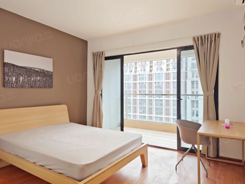 合租·中德英伦世邦K区 5居室 西南卧