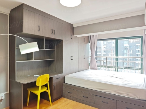 合租·城南晶座 4居室 南卧