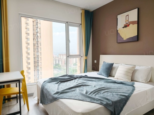 合租·鑫苑鑫都汇南区 4居室 东卧