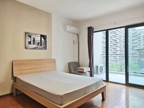 合租·领馆区1号 4居室 南卧