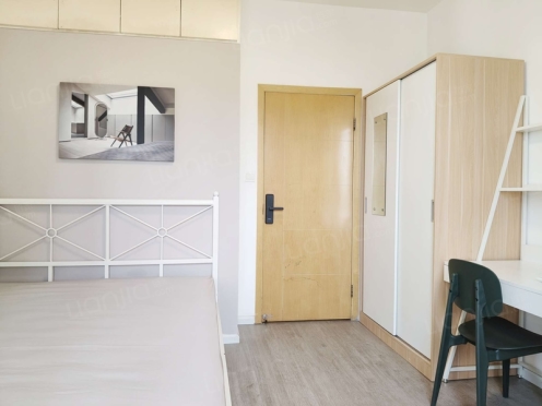 合租·泰和佳园 4居室 南卧