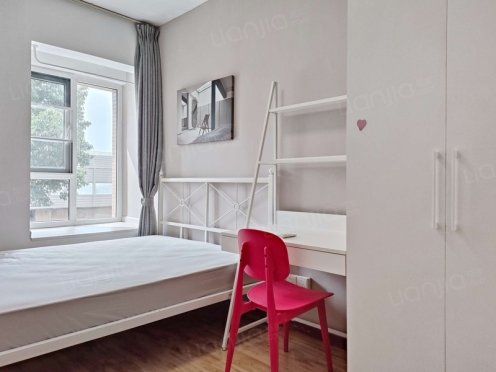 合租·美洲花园棕榈湾 3居室 西卧