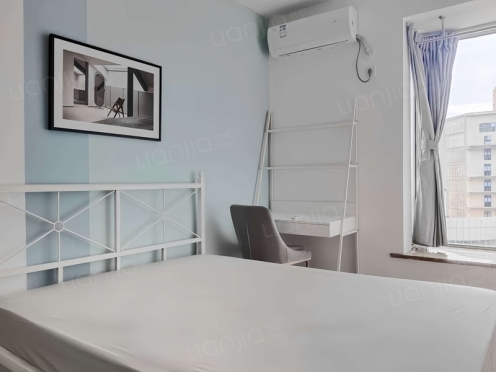 合租·布鲁汀 4居室 西卧