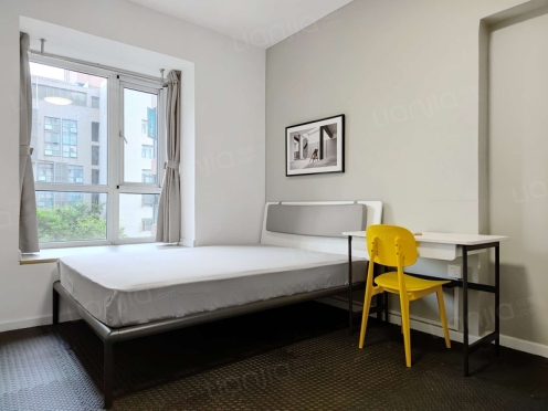 合租·天和国际 4居室 南卧