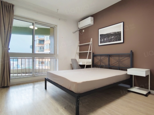 合租·远大都市风景四期 3居室 西南卧