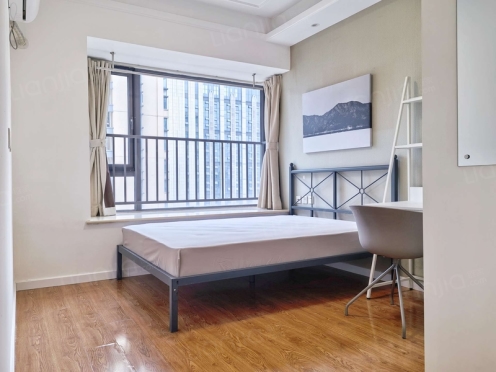 合租·炎华置信花千集 4居室 东卧