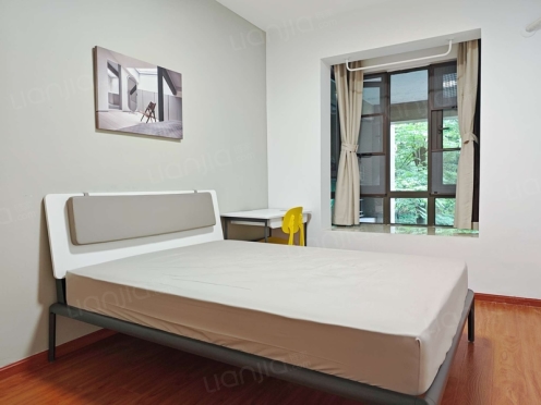 合租·南湖国际社区 4居室 东北卧