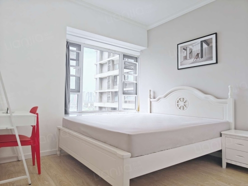 合租·普得先锋国际 4居室 西北卧