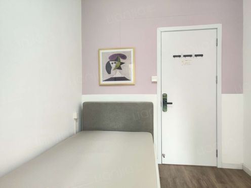 合租·领馆区1号 4居室 西南卧