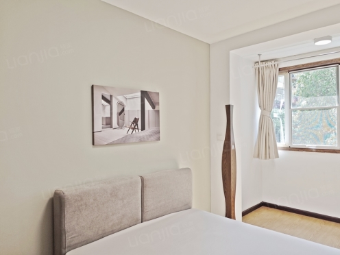 合租·新龙苑西区 4居室 西卧