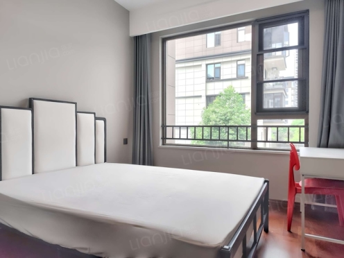 合租·合能铂悦华庭 4居室 西卧