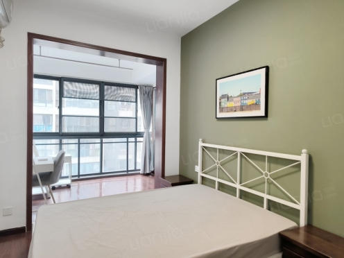 合租·南阳盛世 4居室 西南卧