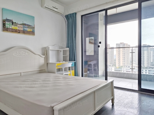 合租·美泉悦府 4居室 北卧