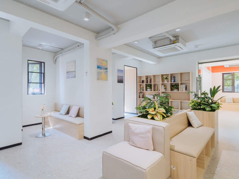 安居丨武汉新荣地铁站店