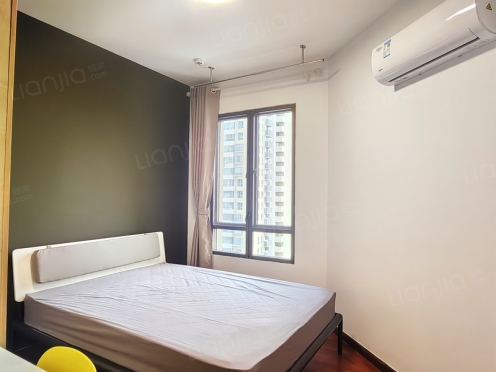 合租·馨湖园 4居室 南卧