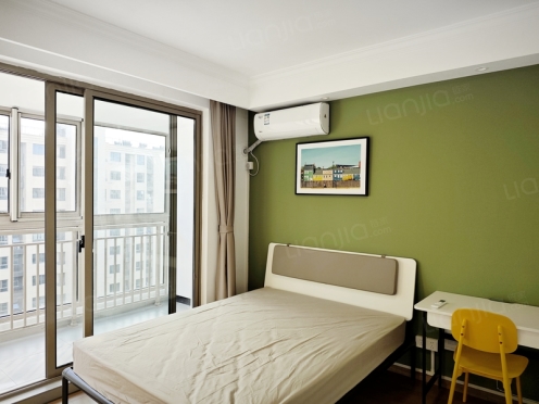 合租·樾丽云庭 4居室 南卧