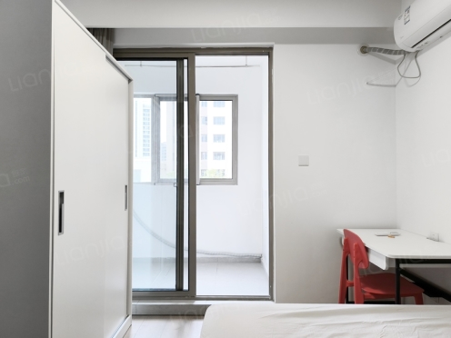 合租·樾丽云庭 5居室 南卧