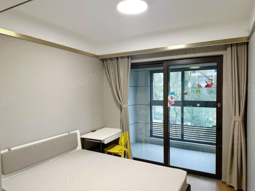 合租·悦茏雅苑 4居室 南卧