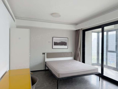 合租·万科锦上和风华苑 5居室 南卧