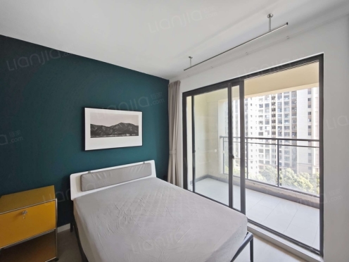 合租·悦峰花园 4居室 南卧