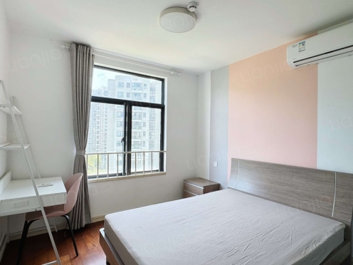 合租·玲珑湾花园三区 3居室 南卧