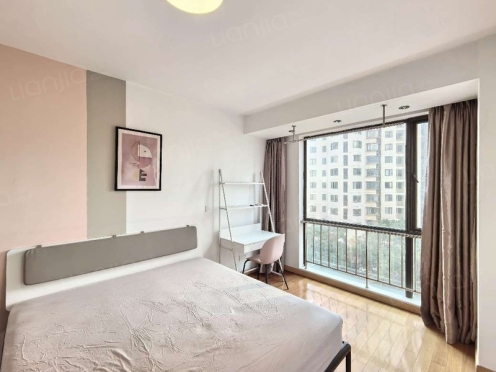 合租·湖畔天城 4居室 南卧