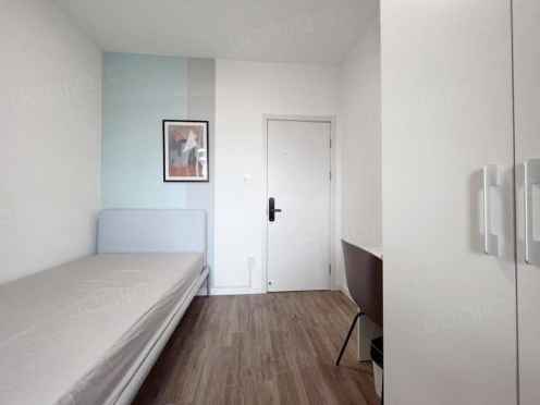 合租·天地源七里香都 5居室 南卧