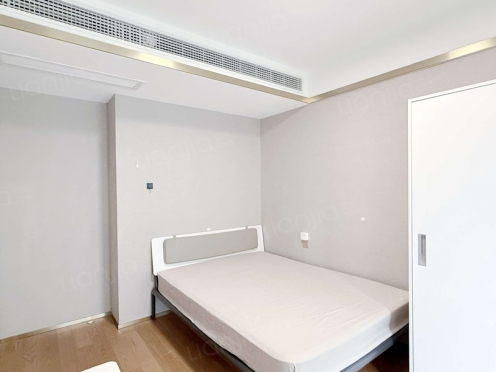 合租·悦茏雅苑 4居室 南卧