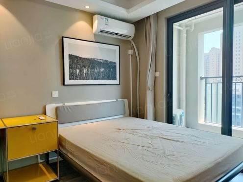 合租·华润置地悦景湾 4居室 南卧