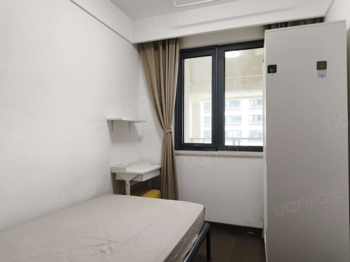 合租·保利和光山语 4居室 北卧