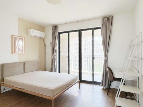 合租·欧洲城 4居室 南卧