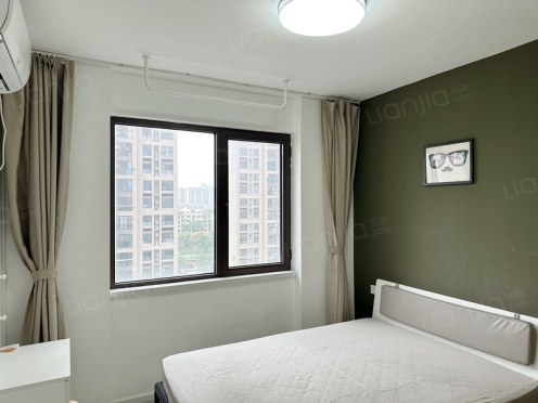 合租·锦华星光花园 4居室 北卧