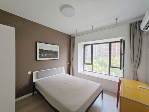 合租·合景领峰 4居室 南卧